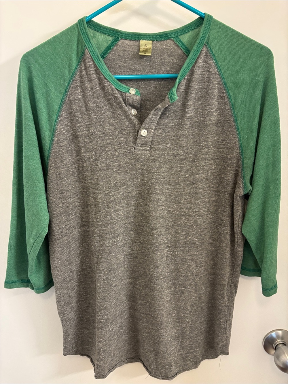 Alternative Apparel Men's Gray & Green Raglan Henley Shirt - Casual 3/4 Sleeve